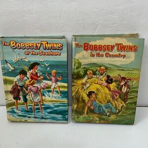 VINTAGE THE BOBBSEY TWINS AT THE SEASHORE AND THE BOBBSEY‎ TWINS IN THE COUNTRY